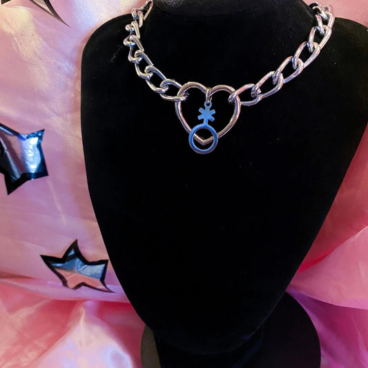 Heart O ring chain with Non Binary symbol on a chunky chain choker necklace Leftbians