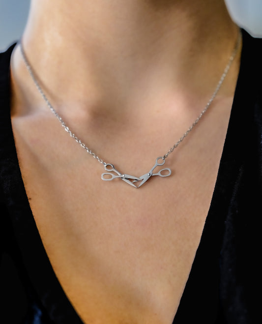 Scissor necklace in 304 stainless steel