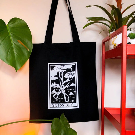 'The Scissors' tarot card Tote bag in Black Leftbians
