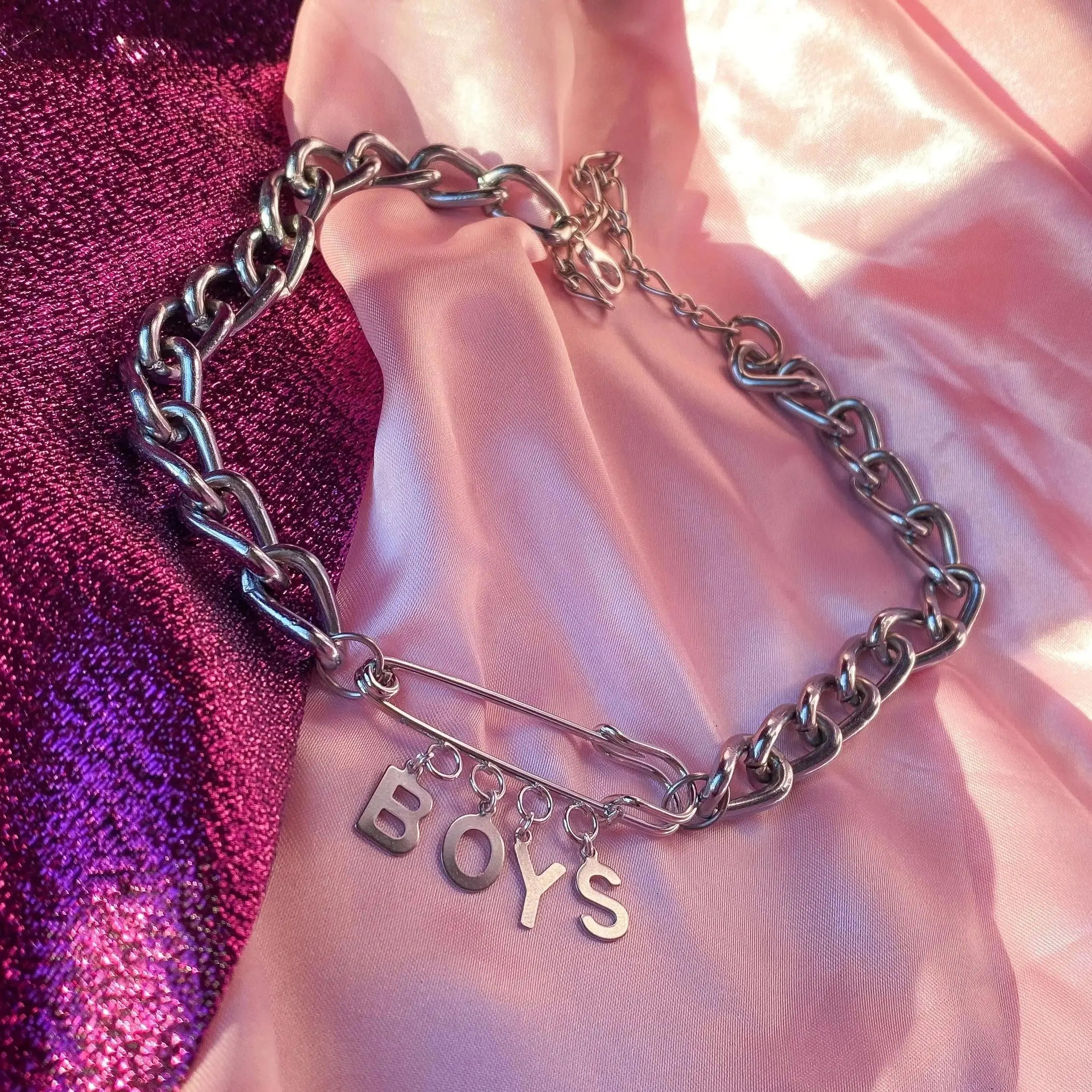 BOYS kilt pin chunky chain choker necklace Leftbians