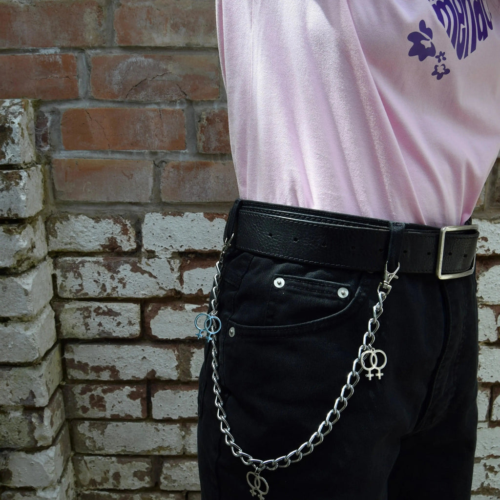 Jean chain with multiple Double Venus symbol charms Leftbians