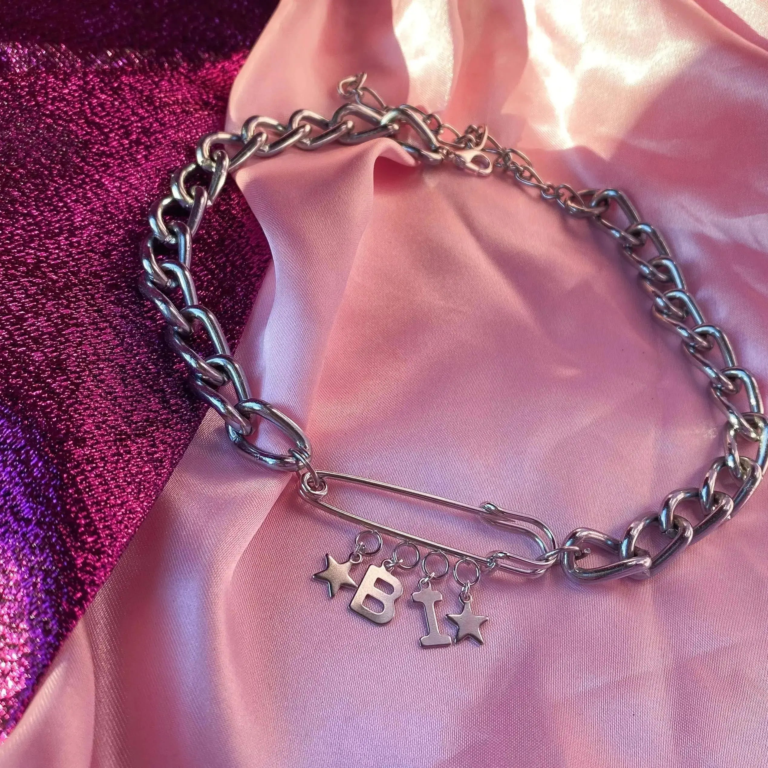 BI kilt pin chunky chain choker necklace Leftbians