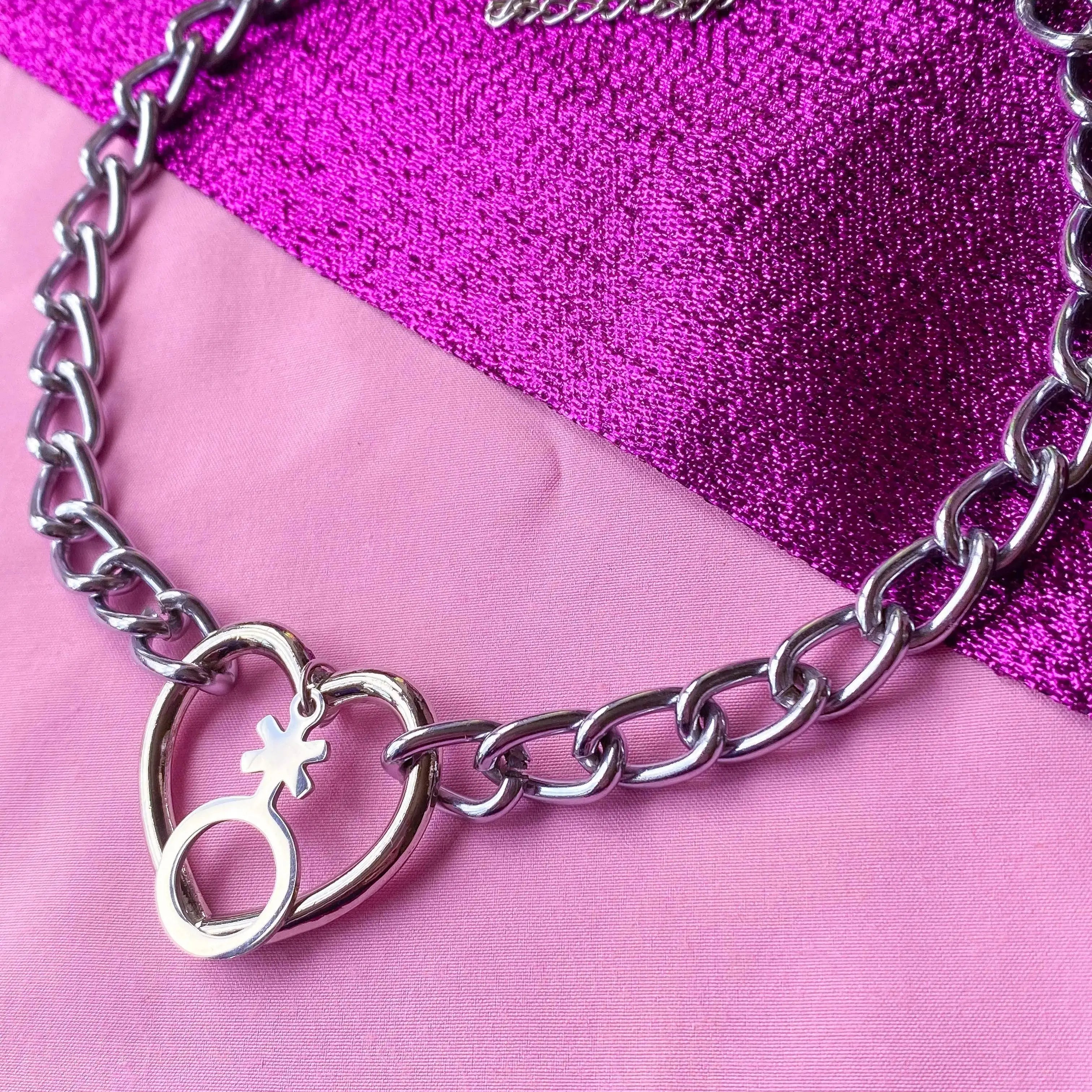 Heart O ring chain with Non Binary symbol on a chunky chain choker necklace Leftbians