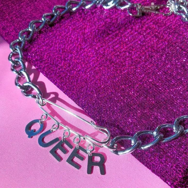 Queer kilt pin chunky chain choker necklace Leftbians