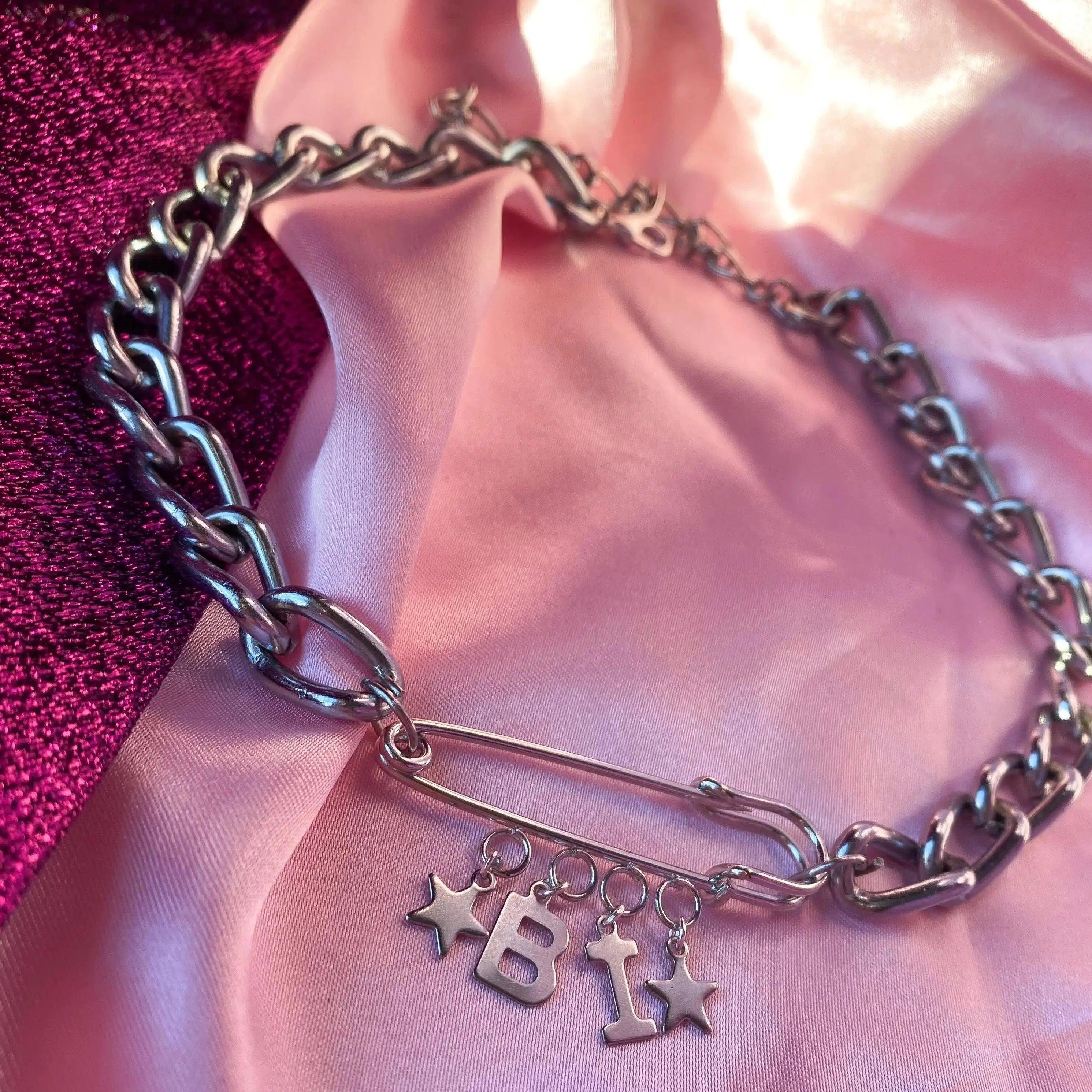 BI kilt pin chunky chain choker necklace Leftbians