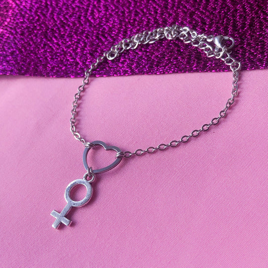 Heart and Venus symbol charm bracelet