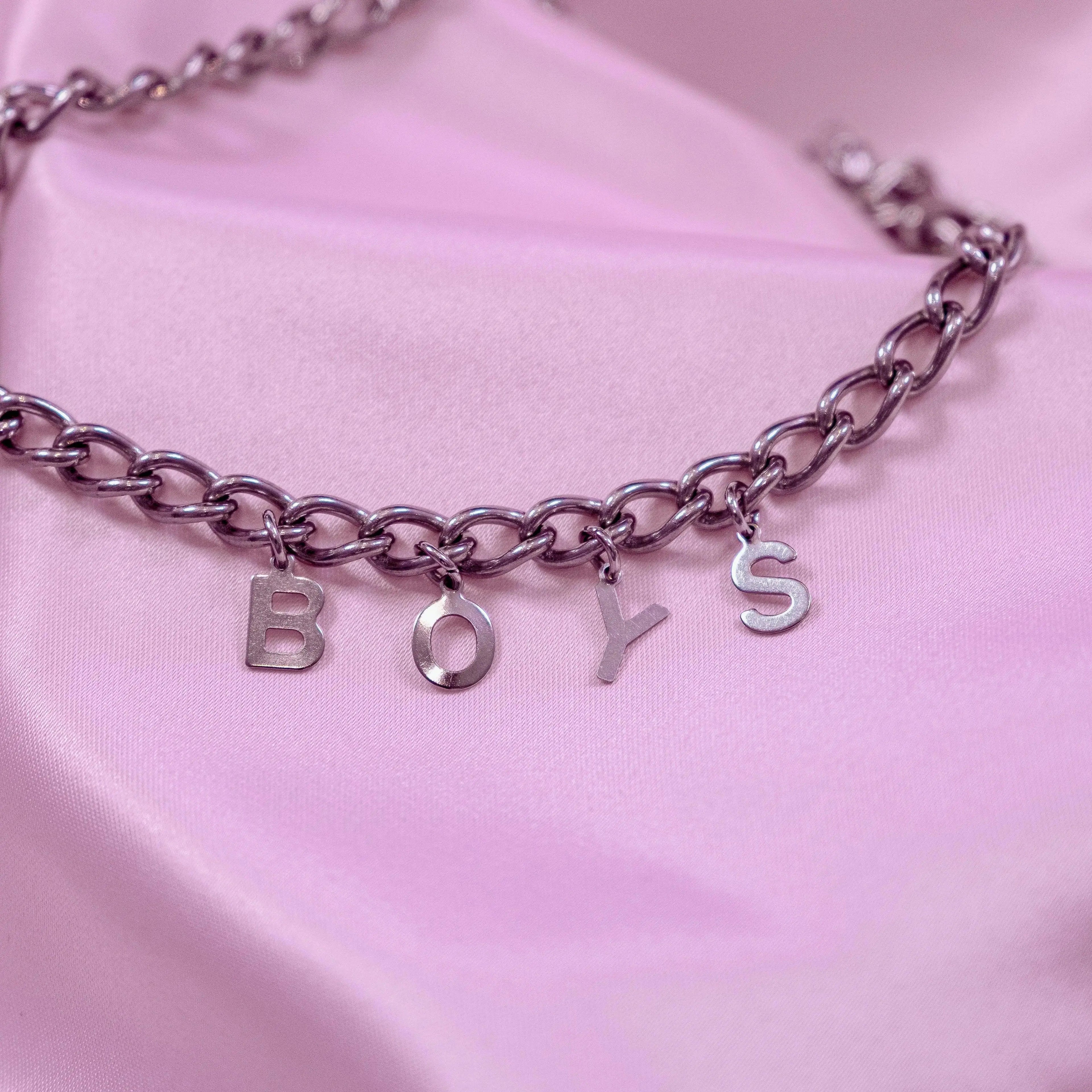 BOYS letter charm chain in stainless steel Leftbians