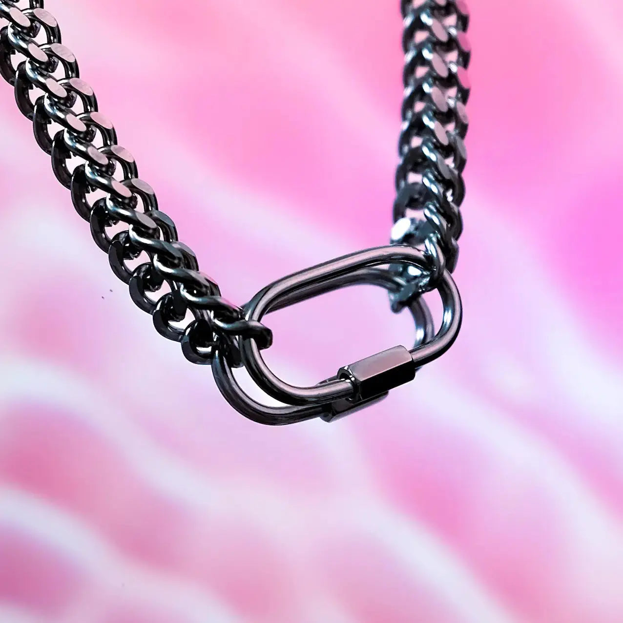 Chunky silver carabiner chain necklace in 304 stainless steel Leftbians