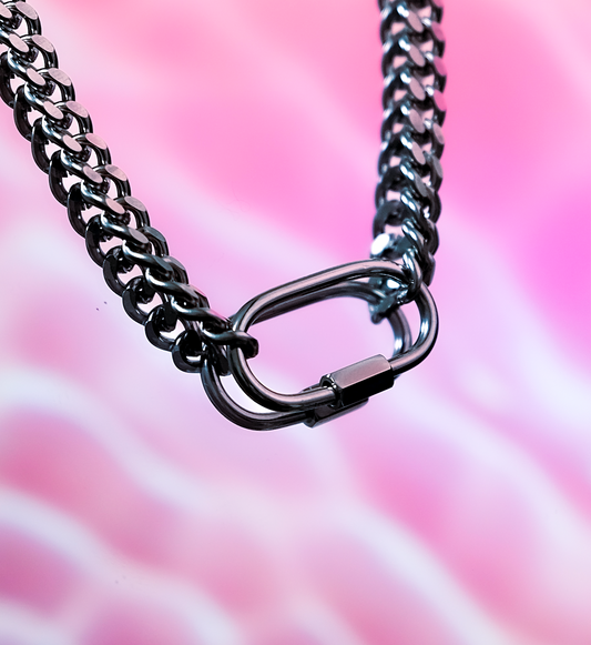 Chunky silver carabiner chain necklace in 304 stainless steel