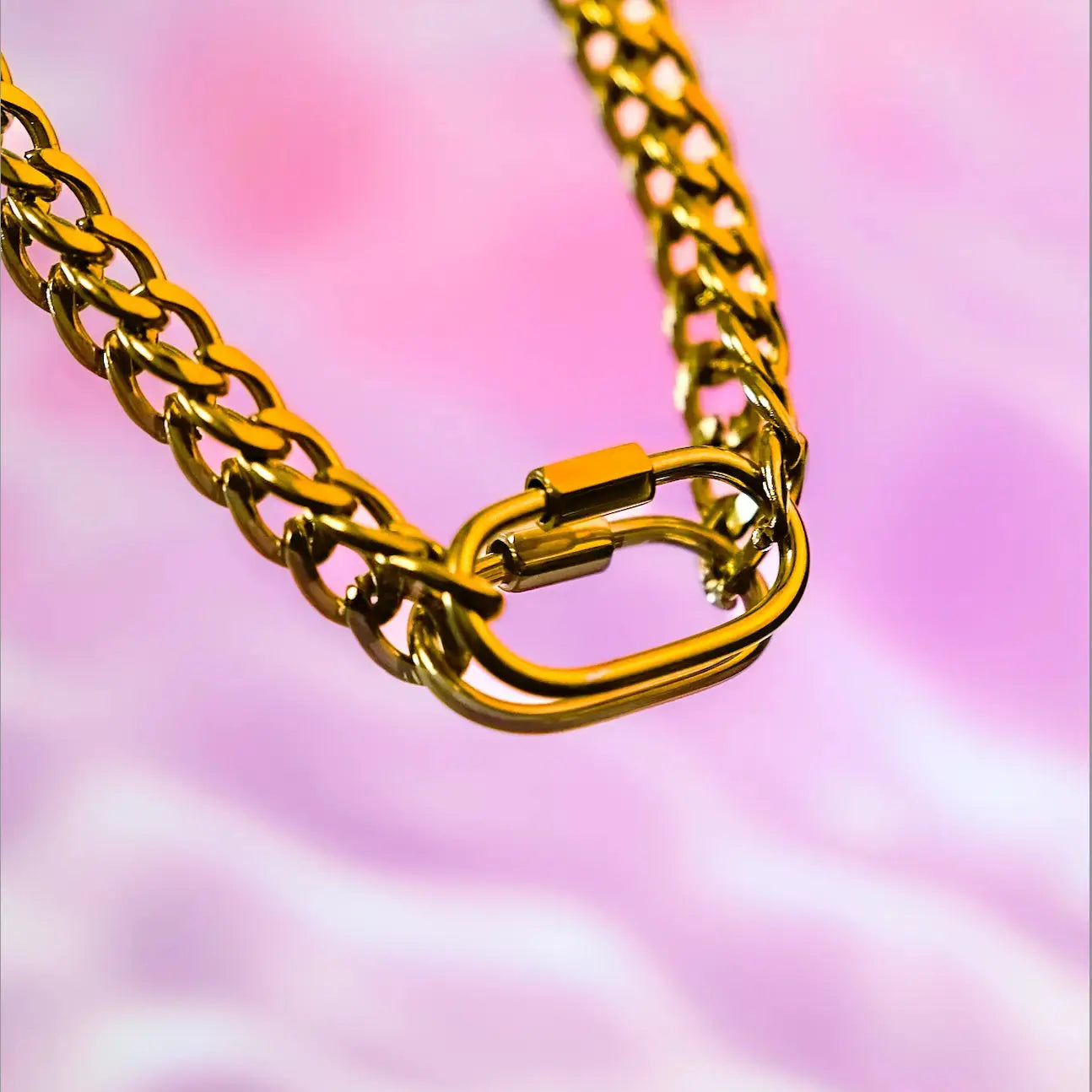 Chunky gold carabiner chain necklace in 304 stainless steel Leftbians