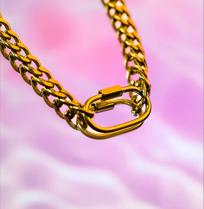 Chunky gold carabiner chain necklace in 304 stainless steel Leftbians
