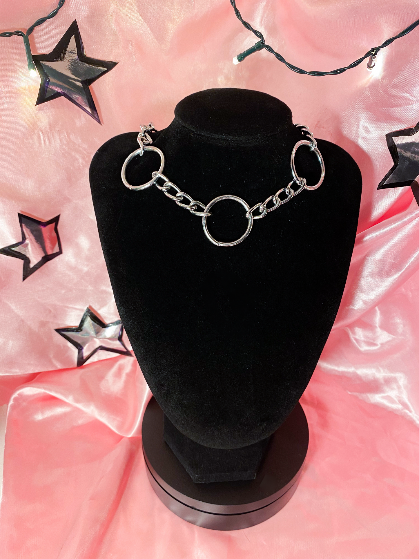 Multiple O ring chain choker