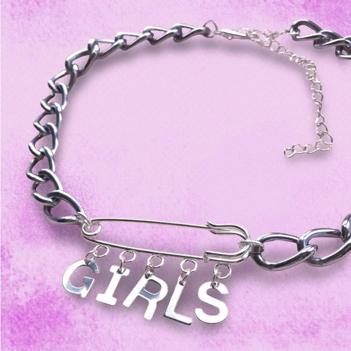 Girls kilt pin chunky chain choker necklace Leftbians
