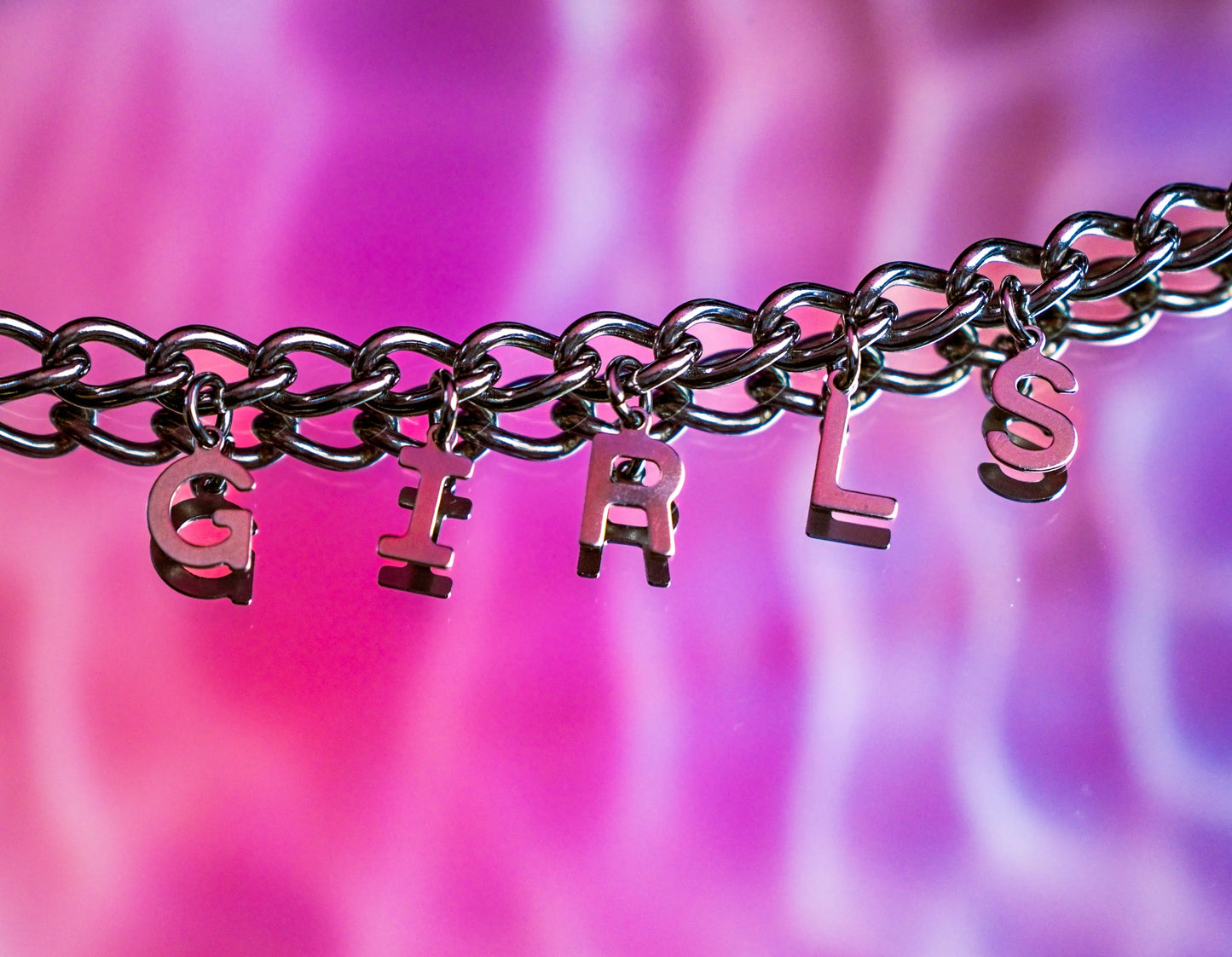 GIRLS letter charm chain in stainless steel Leftbians