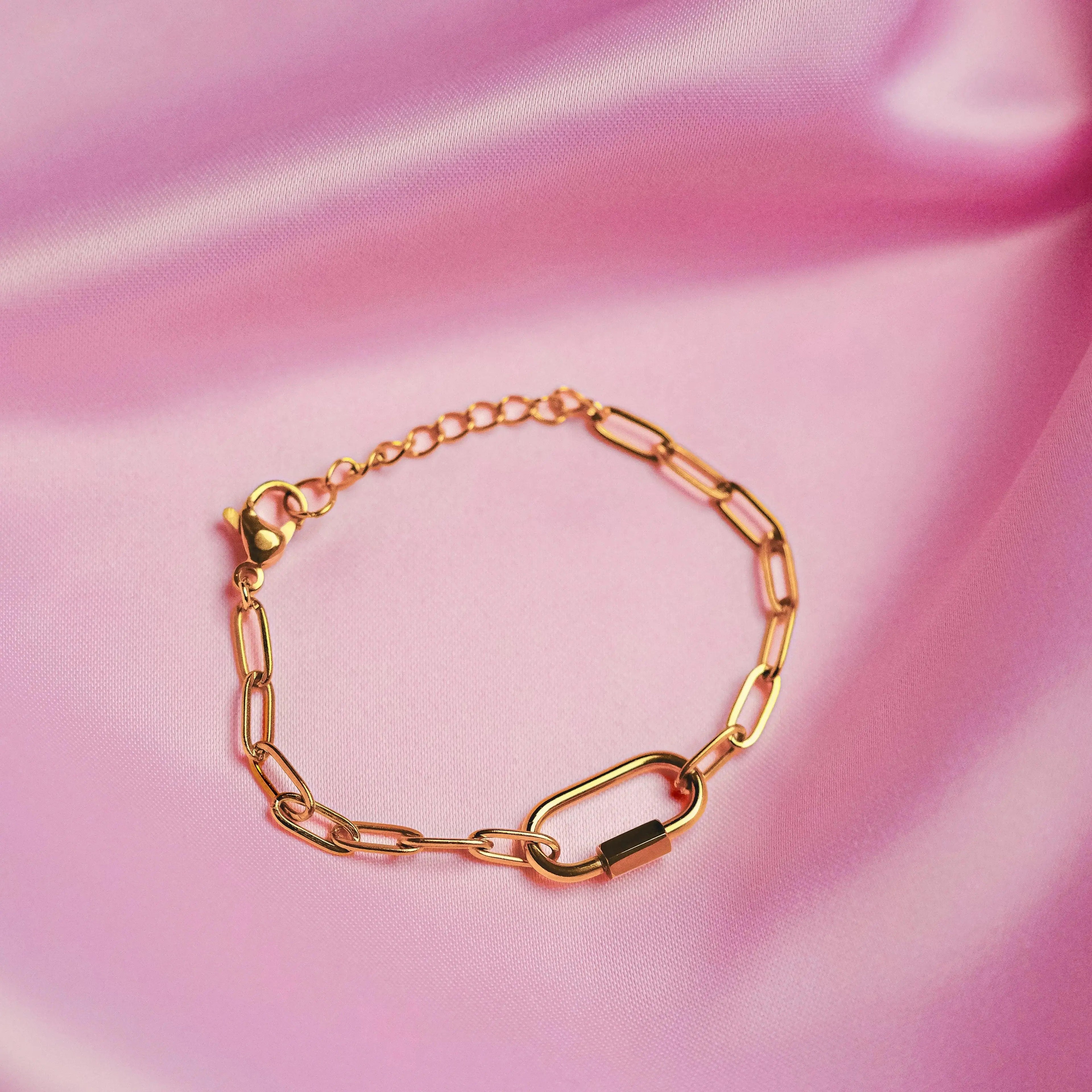 Gold carabiner bracelet in 304 stainless steel Leftbians