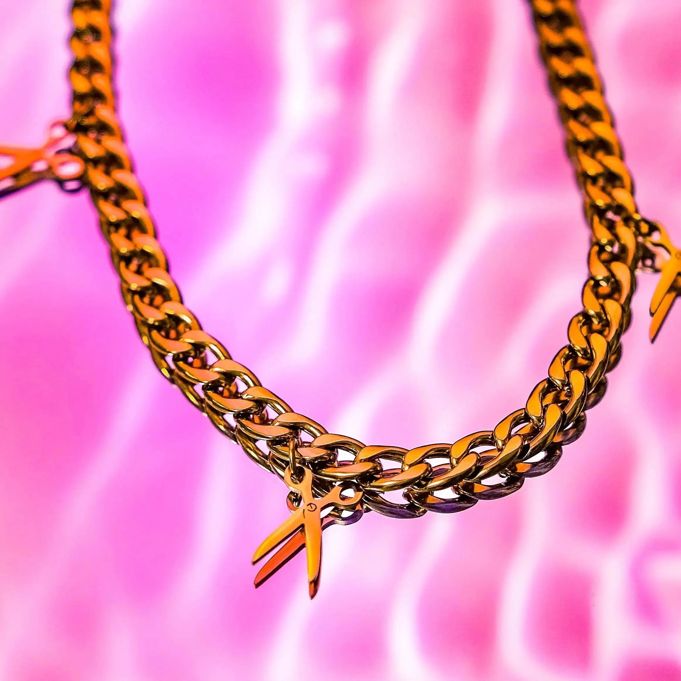 Gold multi scissor charm chain in stainless steel Leftbians