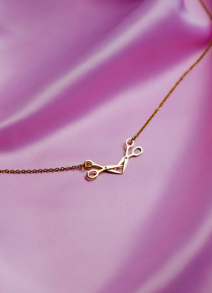 Gold Scissor necklace in 304 stainless steel