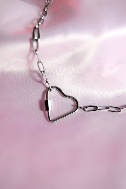 Silver heart carabiner necklace in 304 stainless steel