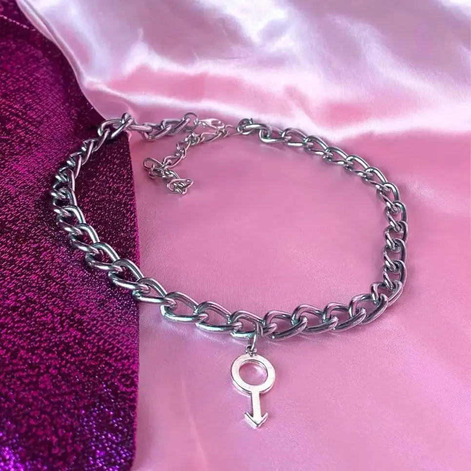 Mars charm chunky chain choker necklace Leftbians