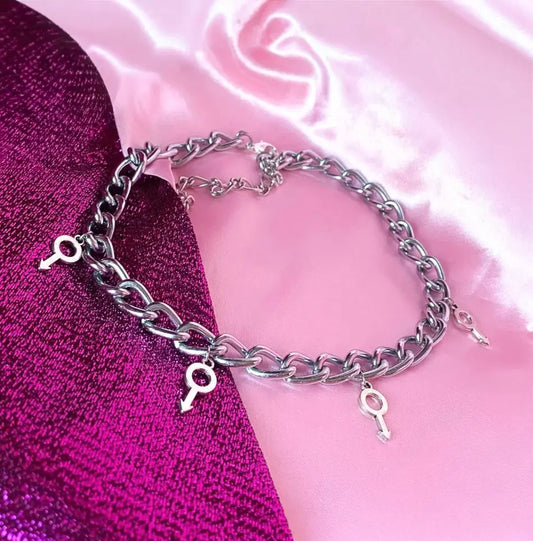 Multiple small mars charm chunky chain choker necklace Leftbians