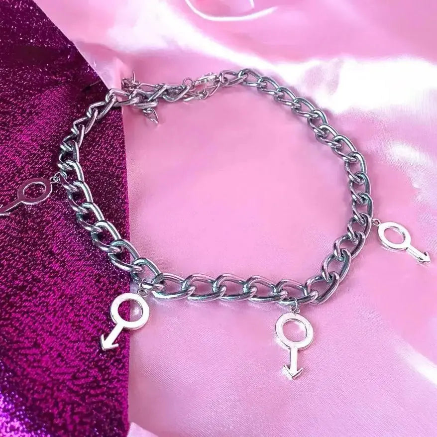 Multiple large mars charm chunky chain choker necklace Leftbians