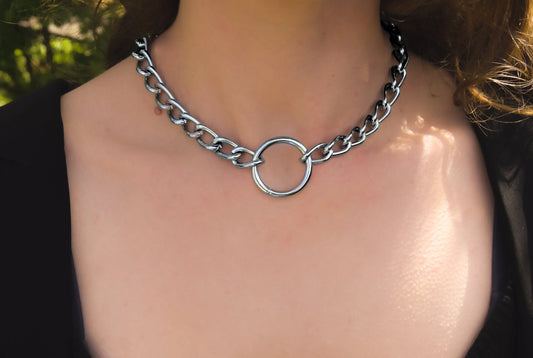 O ring chain choker necklace Leftbians