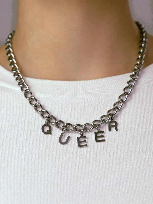 QUEER letter charm chain in stainless steel Leftbians
