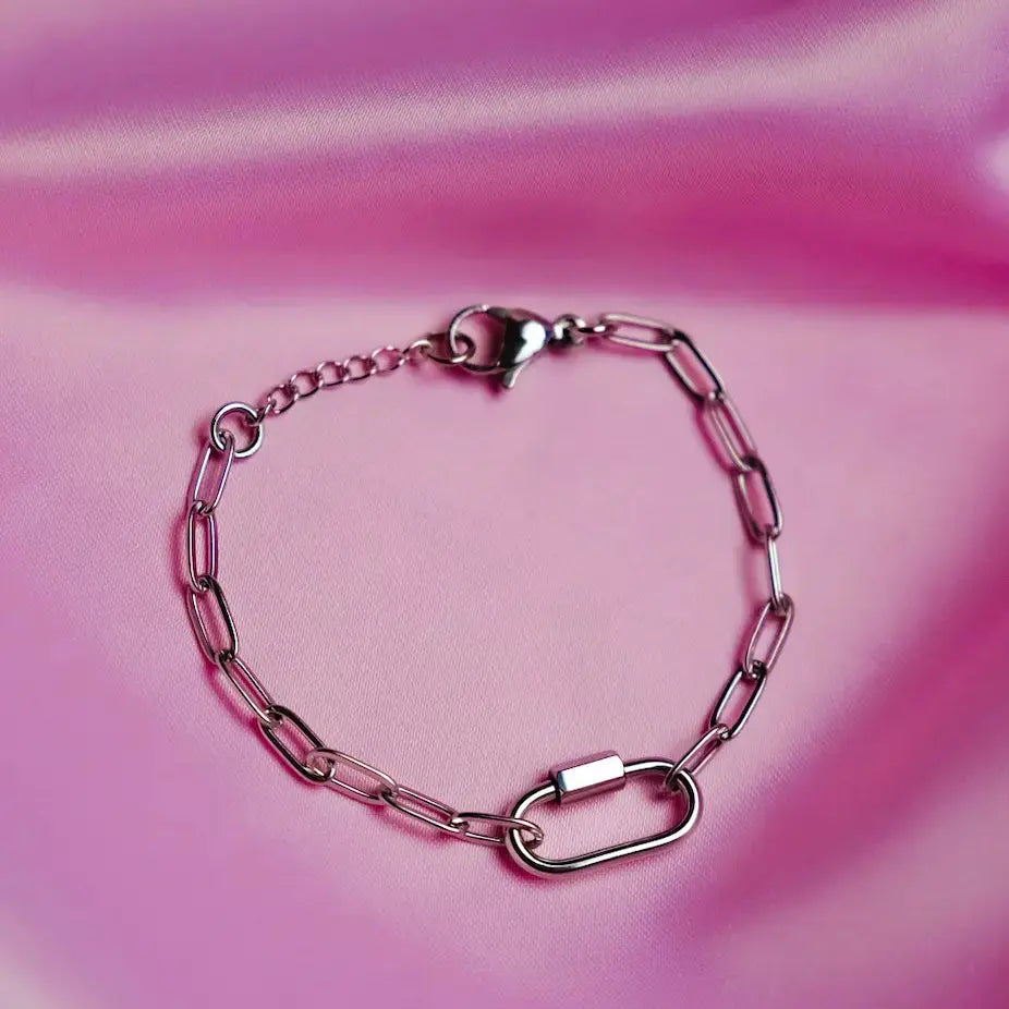 Silver carabiner bracelet in 304 stainless steel Leftbians