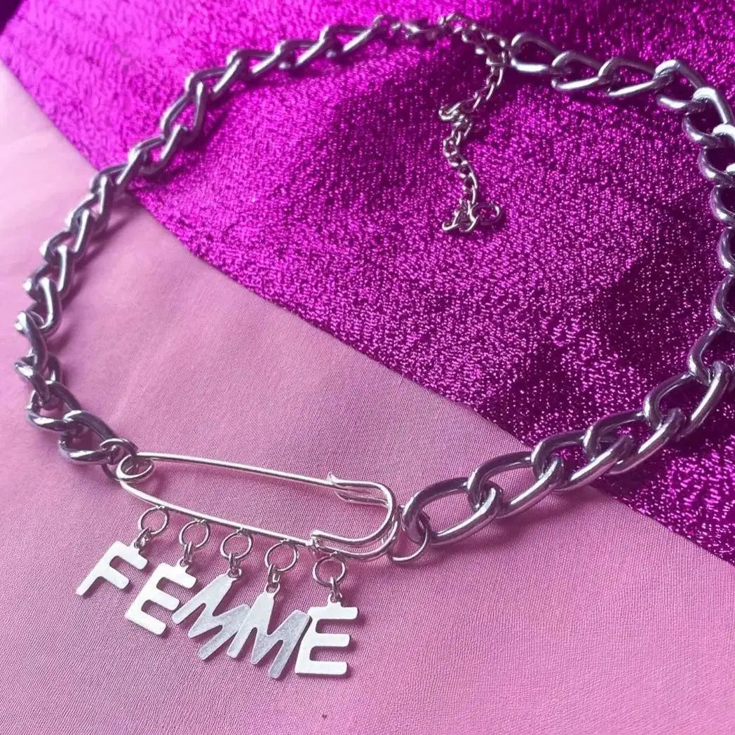 Femme kilt pin chunky chain choker necklace Leftbians