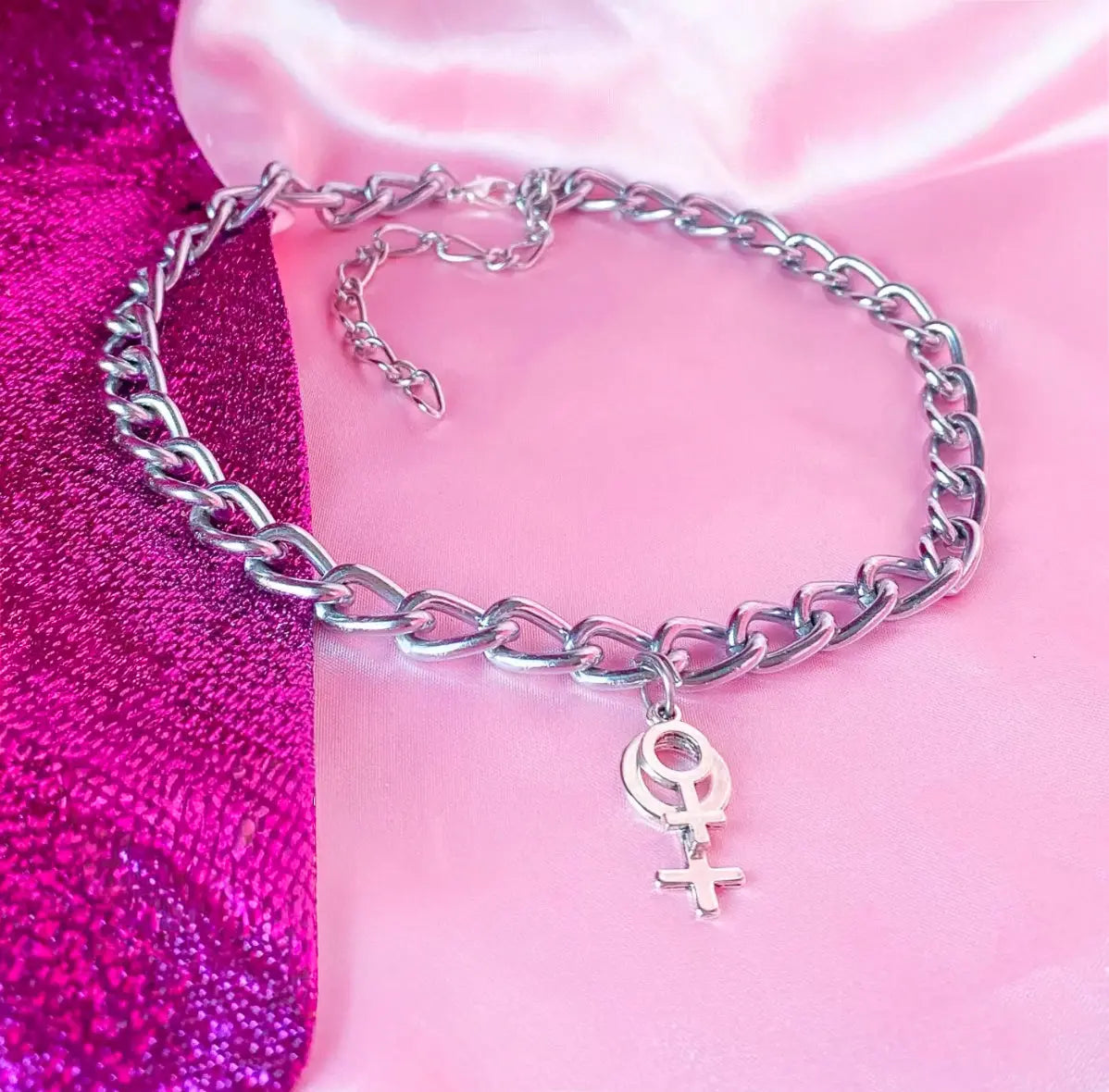 Double Venus chunky chain choker necklace Leftbians