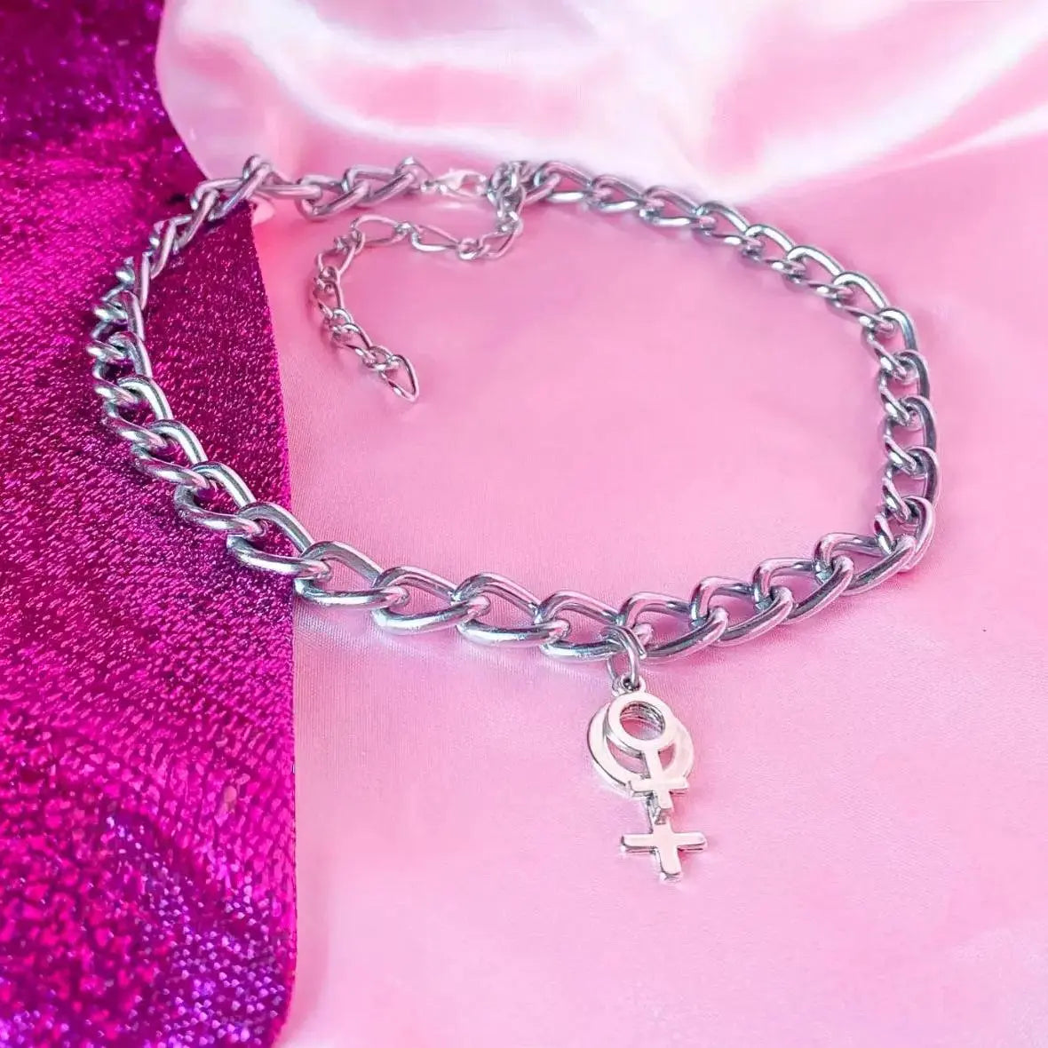 Double Venus chunky chain choker necklace Leftbians