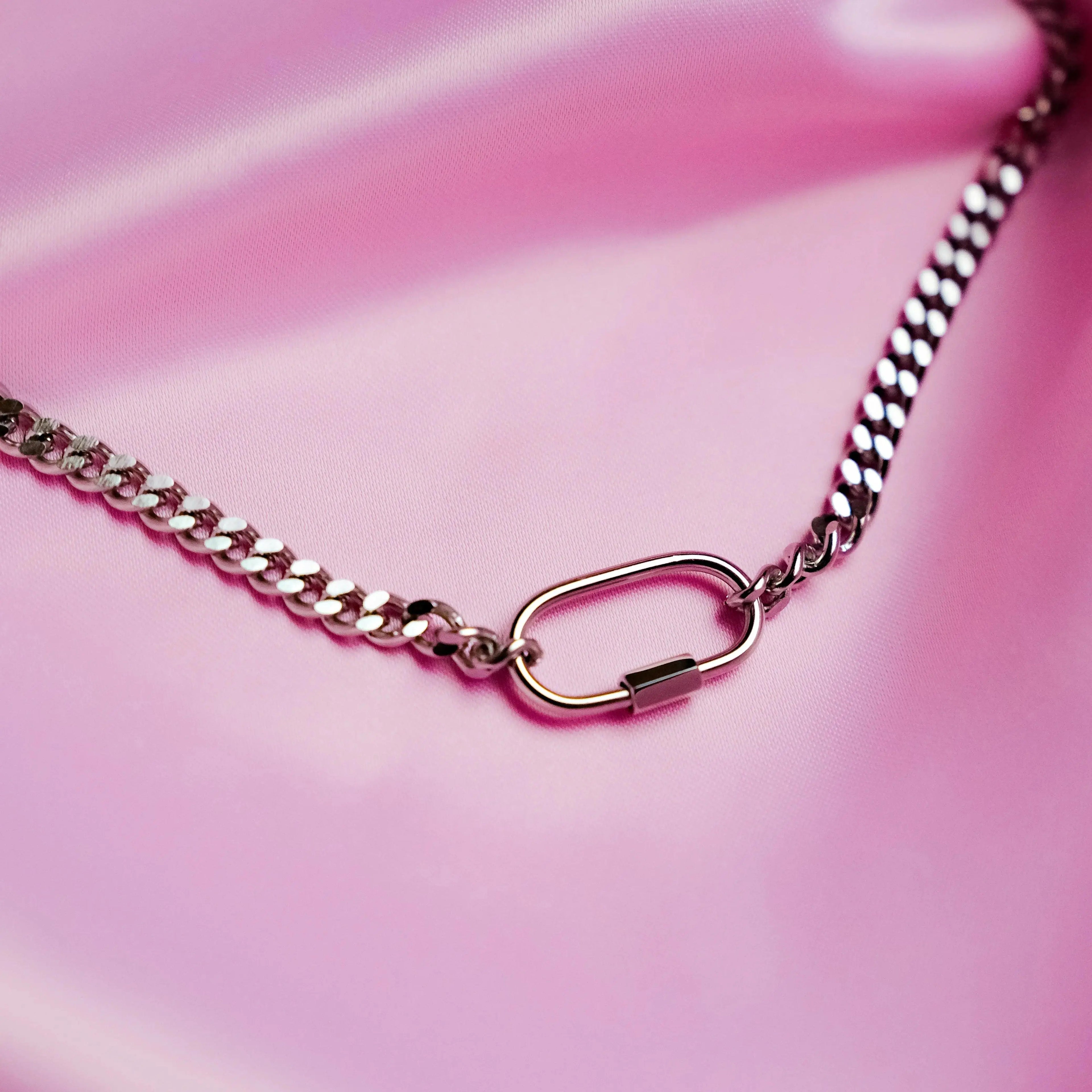 Chunky silver carabiner chain necklace in 304 stainless steel Leftbians