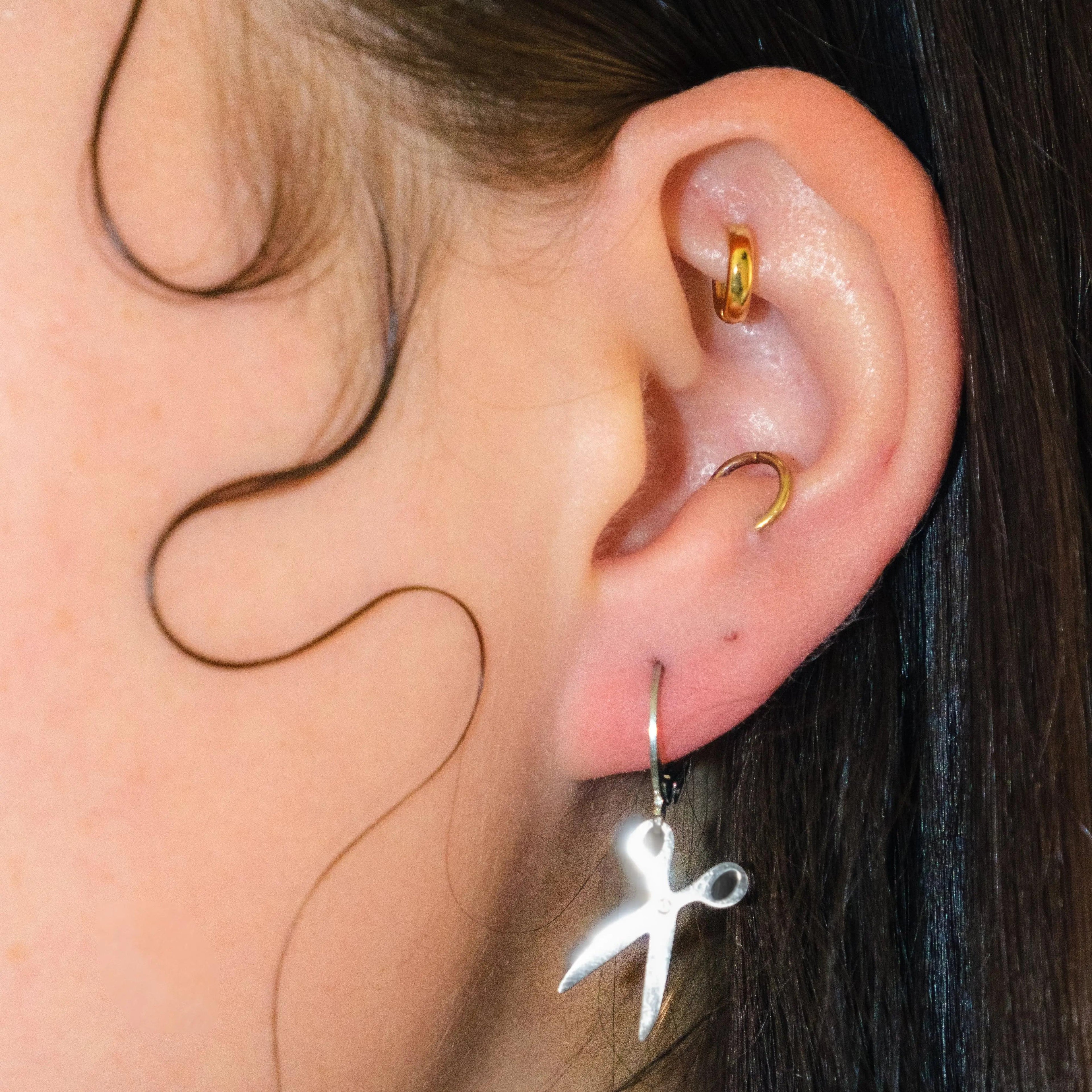 Scissor Huggie Hoops earrings, 201 Stainless Steel Leftbians