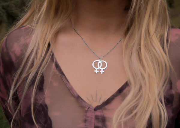 Double Venus stainless steel necklace Leftbians