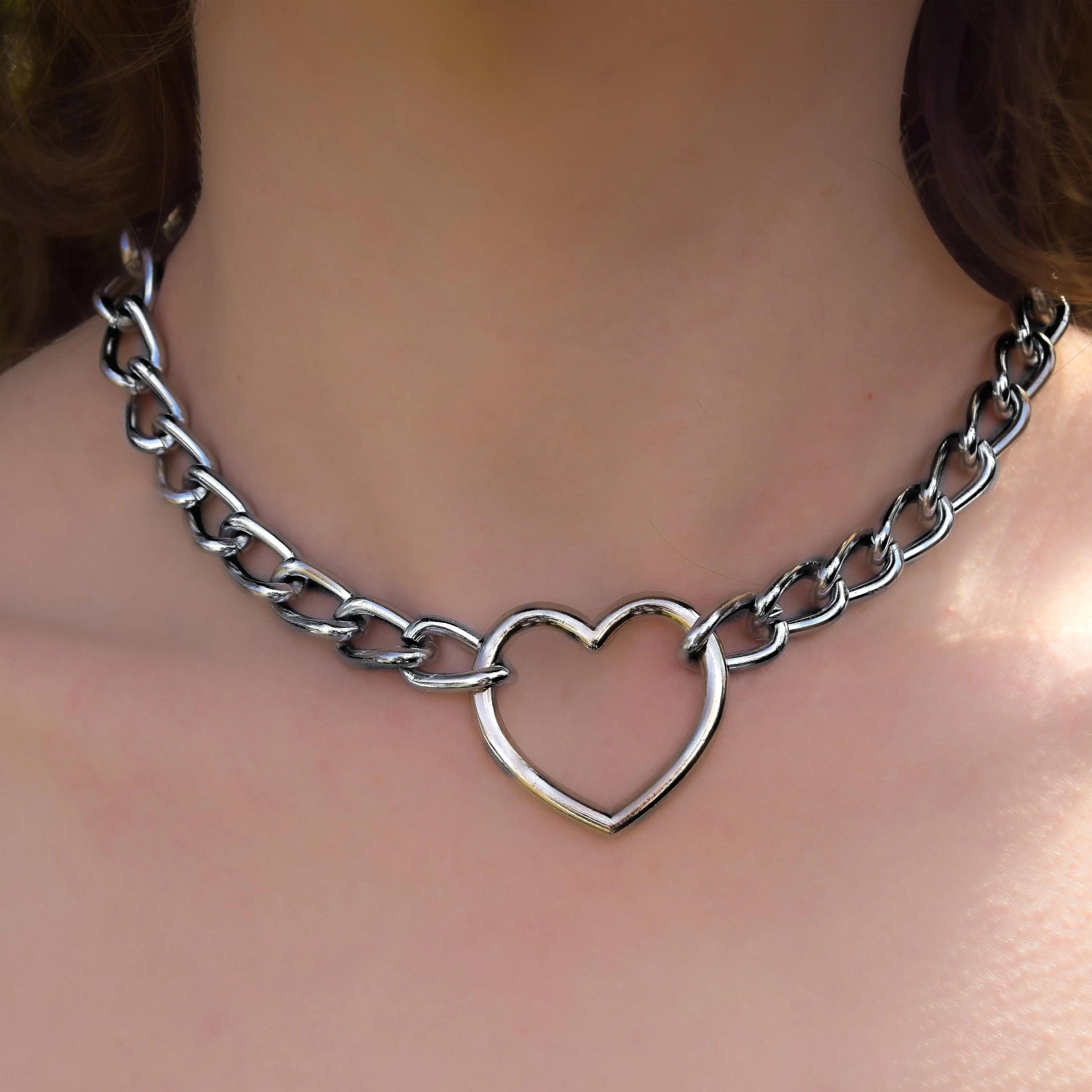 Heart O ring chain choker necklace Leftbians