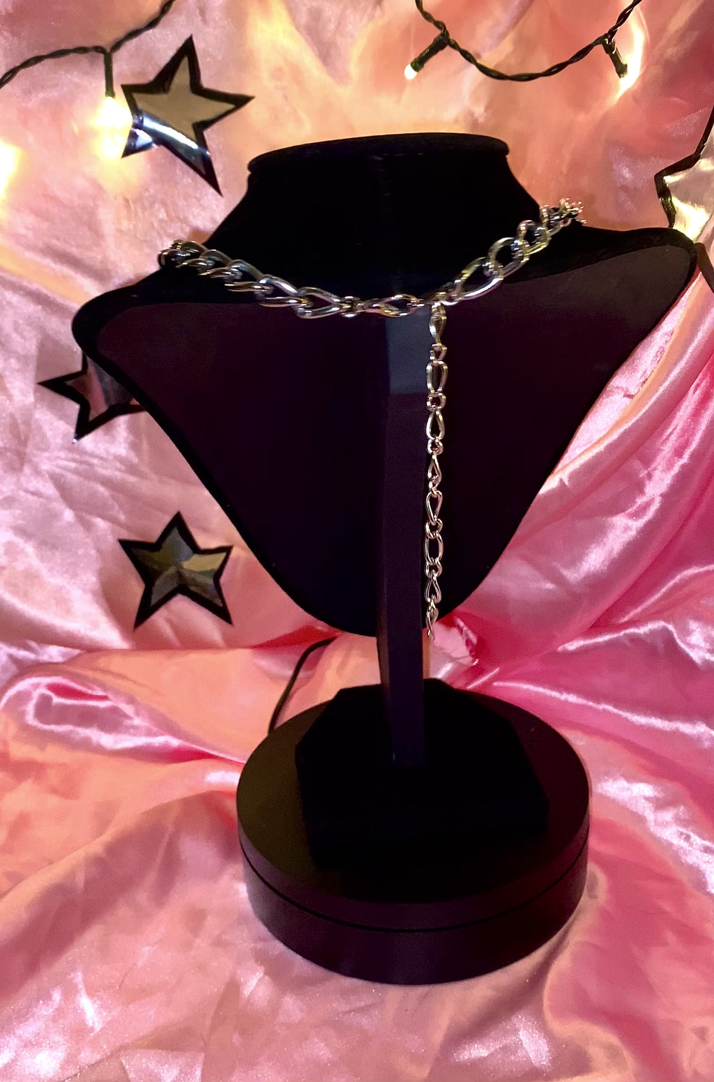 Multiple O ring chain choker necklace