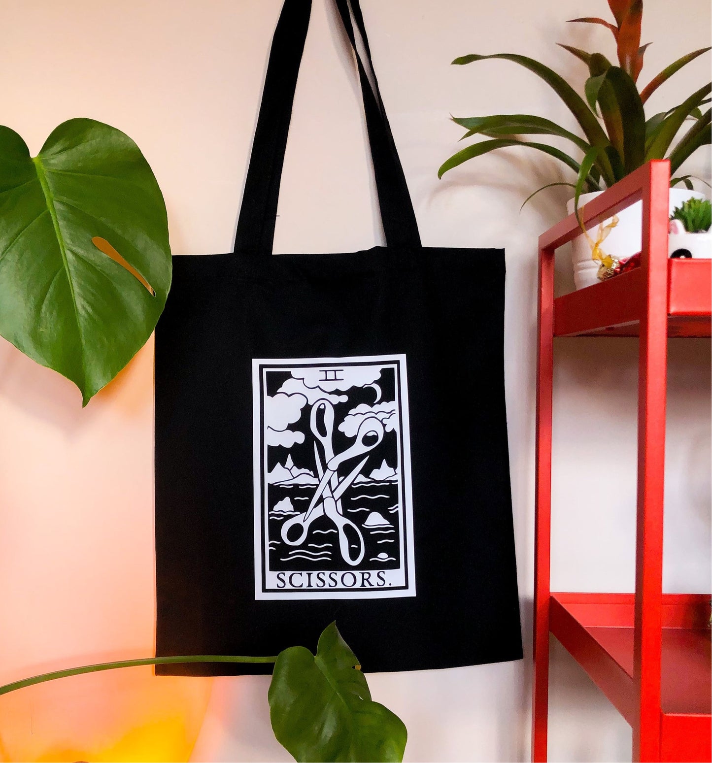 Scissor tarot card black tote bag